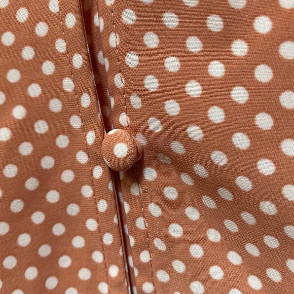 ⚡️sale⚡️Rachel Zoe salmon polkadot button down top - Picture 9 of 12